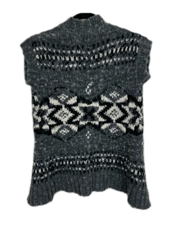 Cozy Grey Patterned Open-Front Women's Sweater Vest - Picture 2 of 2